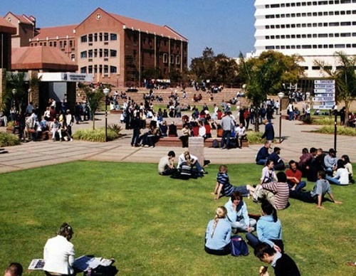 100% African Scholarships at University of Pretoria